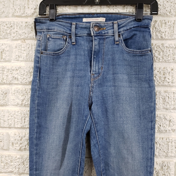 Levi's 721 High Rise Skinny Jeans - Picture 3 of 7